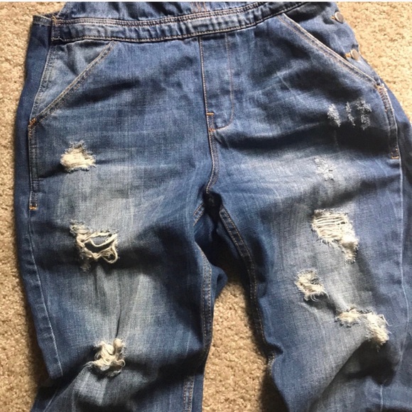 Zara distressed denim dungarees/overalls - Picture 4 of 5